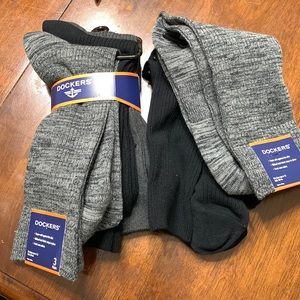 Dockers socks. 5 pairs black and gray. Brand new